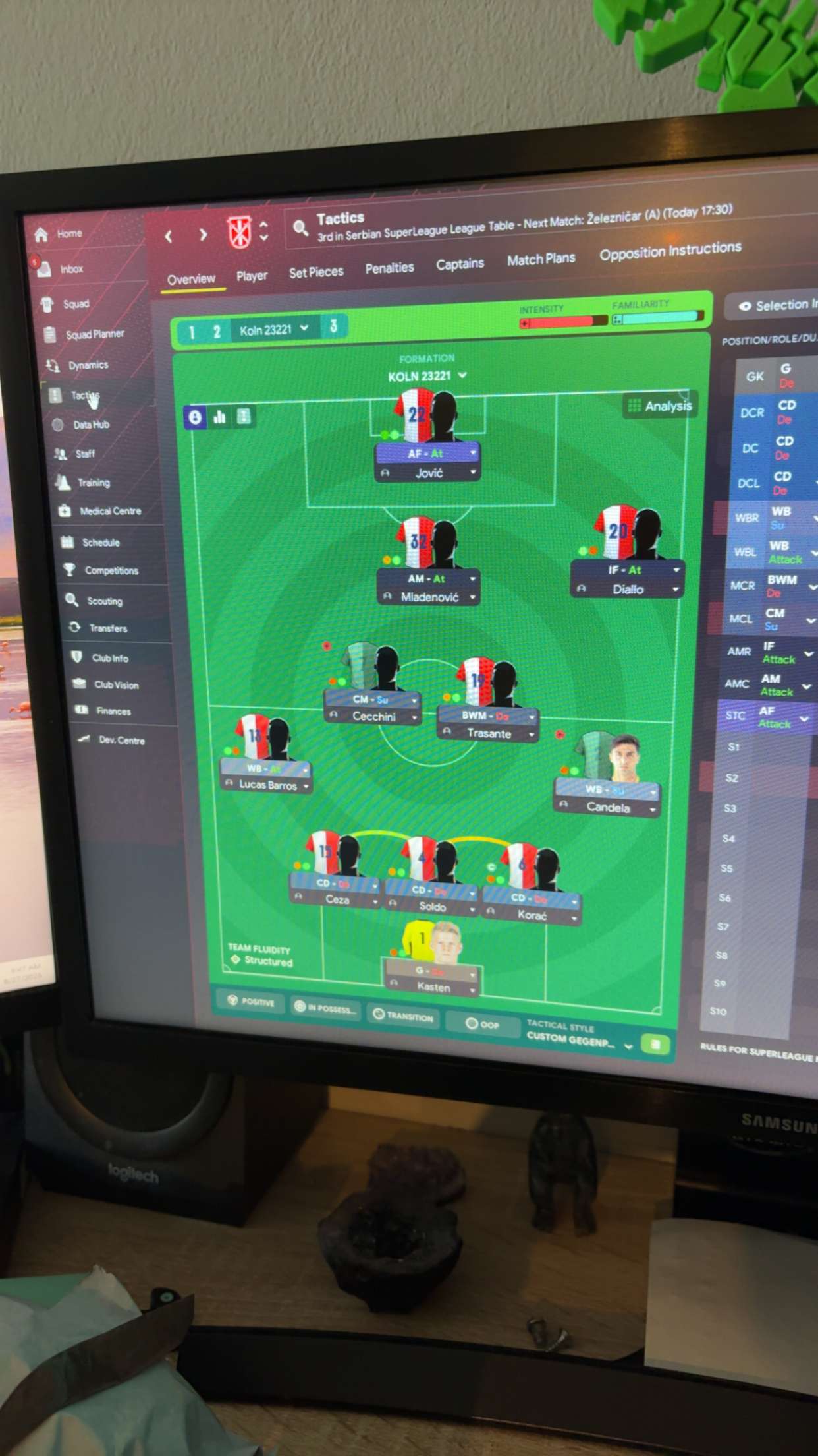 4-2-3-1 Wide tactic screenshot