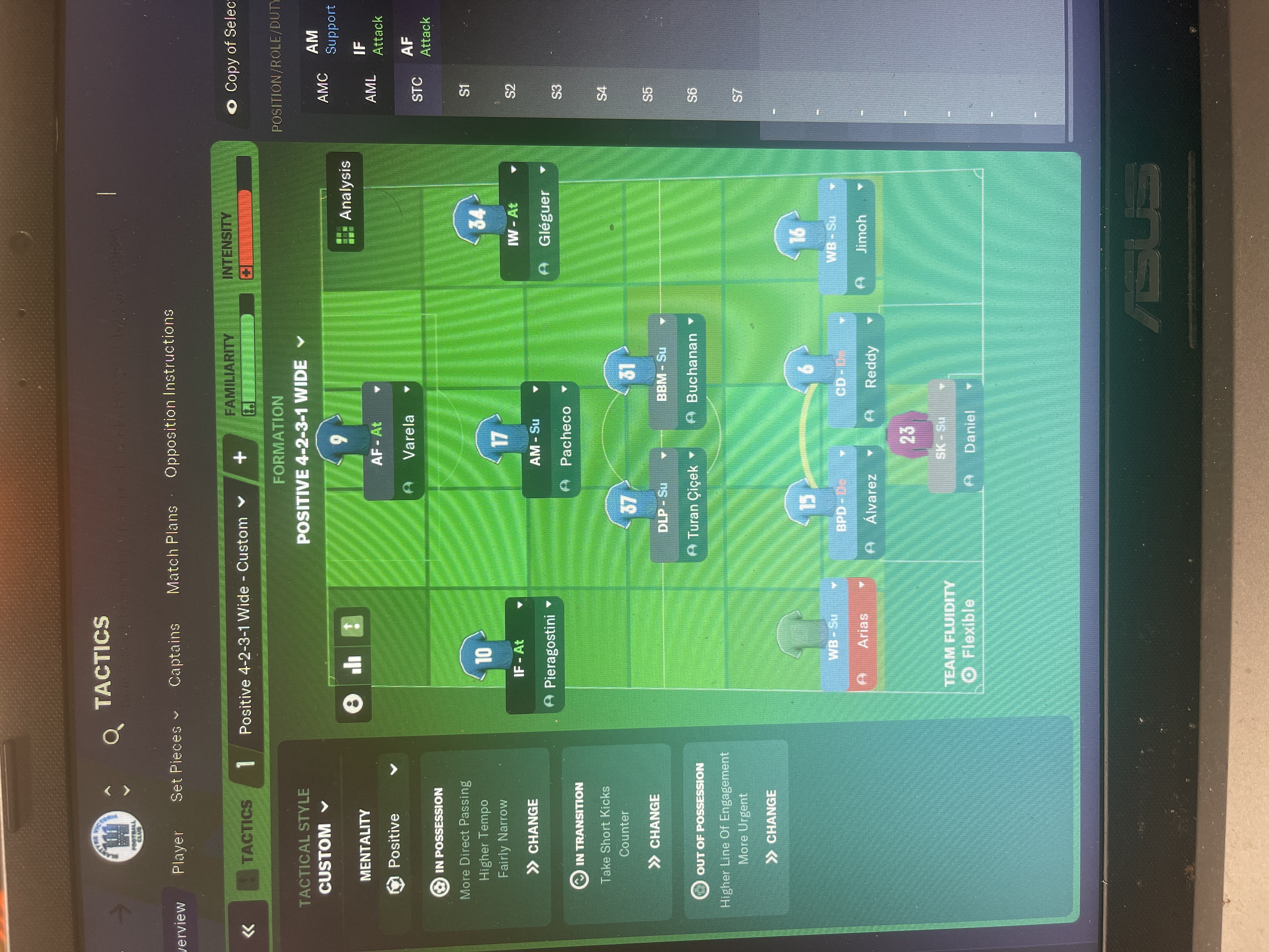 4-2-3-1 Wide tactic screenshot