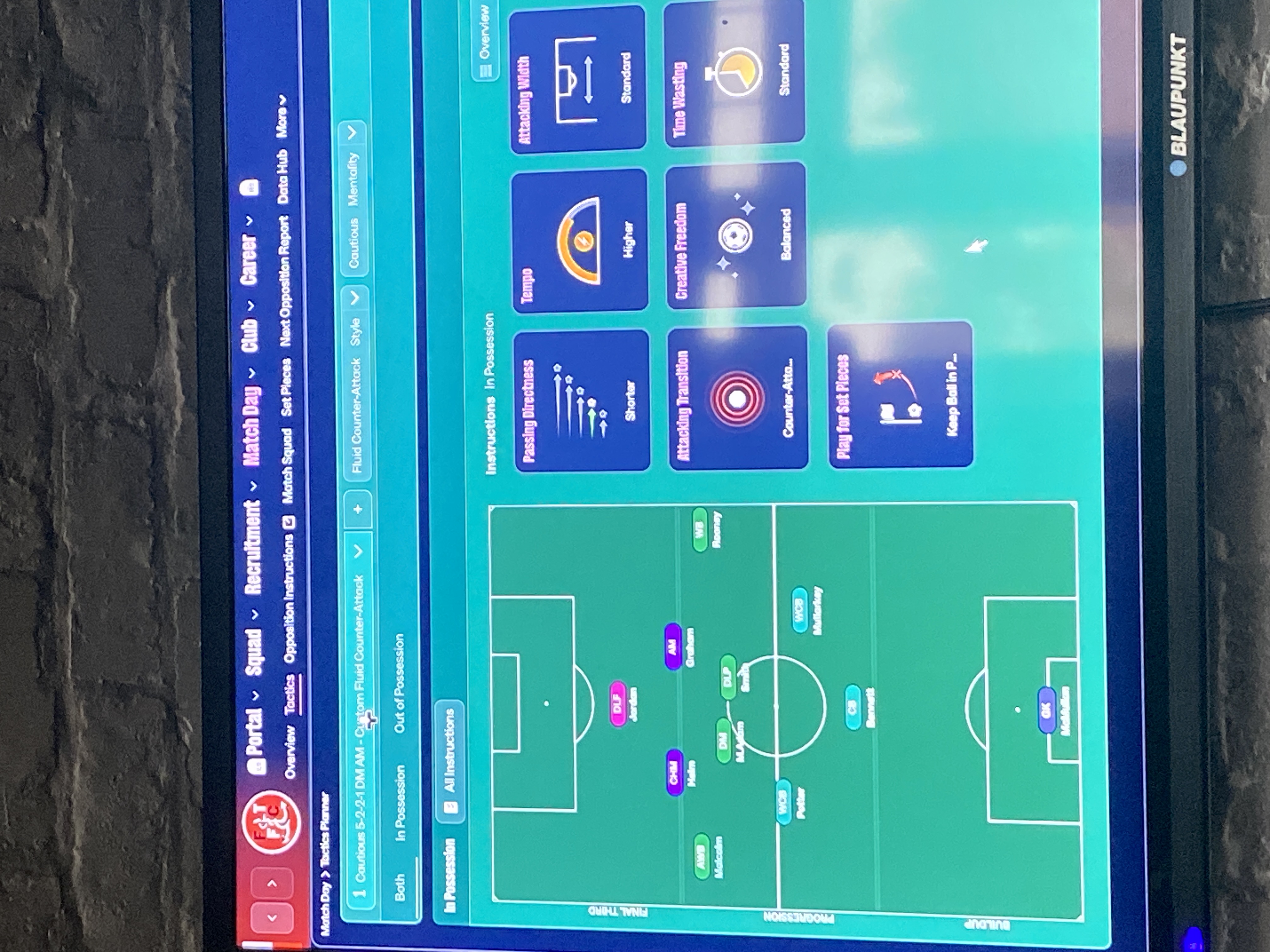 5-2-2-1 tactic screenshot